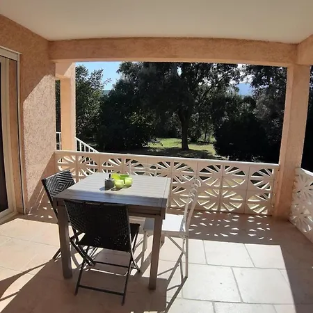 Maison Inseme Сasa de vacaciones