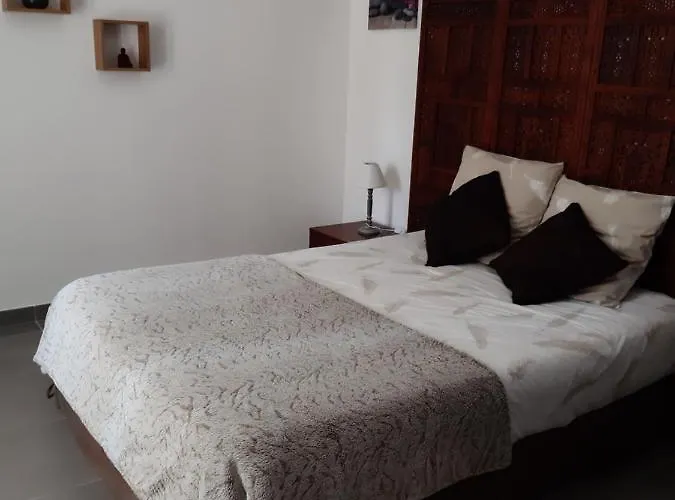 Maison Inseme Hébergement de vacances *